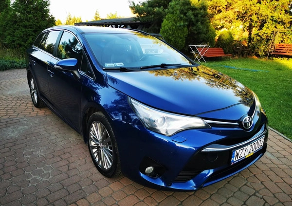 Toyota Avensis cena 42850 przebieg: 274700, rok produkcji 2015 z Korsze małe 781